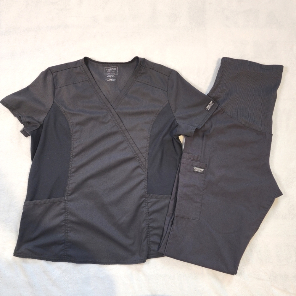 Cherokee Workwear Maternity Scrub Set Gray Large Top & Large Tall Pants